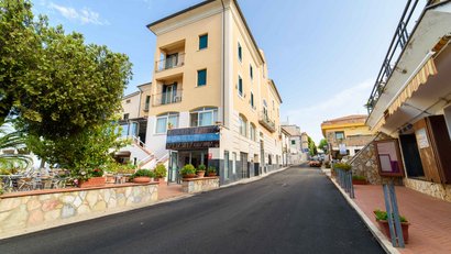 Un hotel affacciato sul Golfo di Palinuro