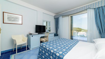 Un hotel affacciato sul Golfo di Palinuro